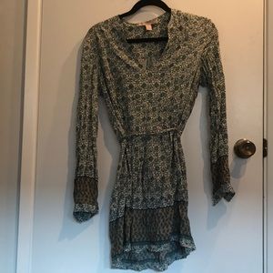 Long sleeve printed dress